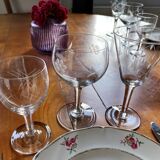 Set of 3 white wine glasses in cut glass