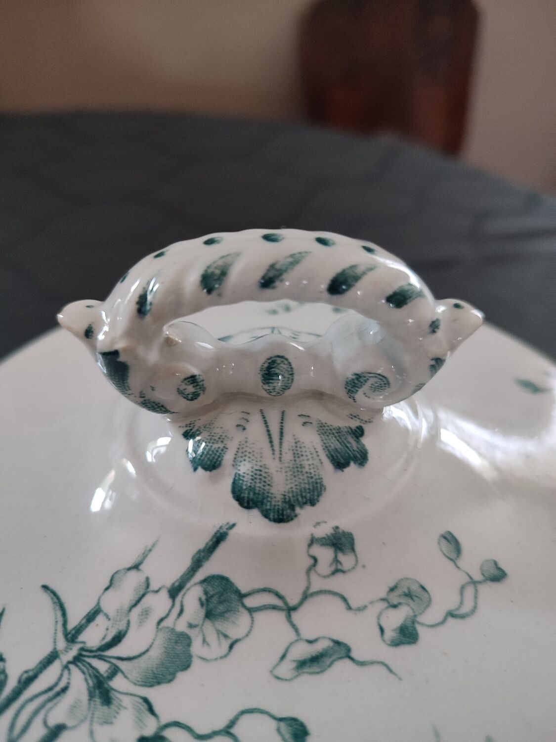 Small old tureen Terre de fer Bertin Tissier