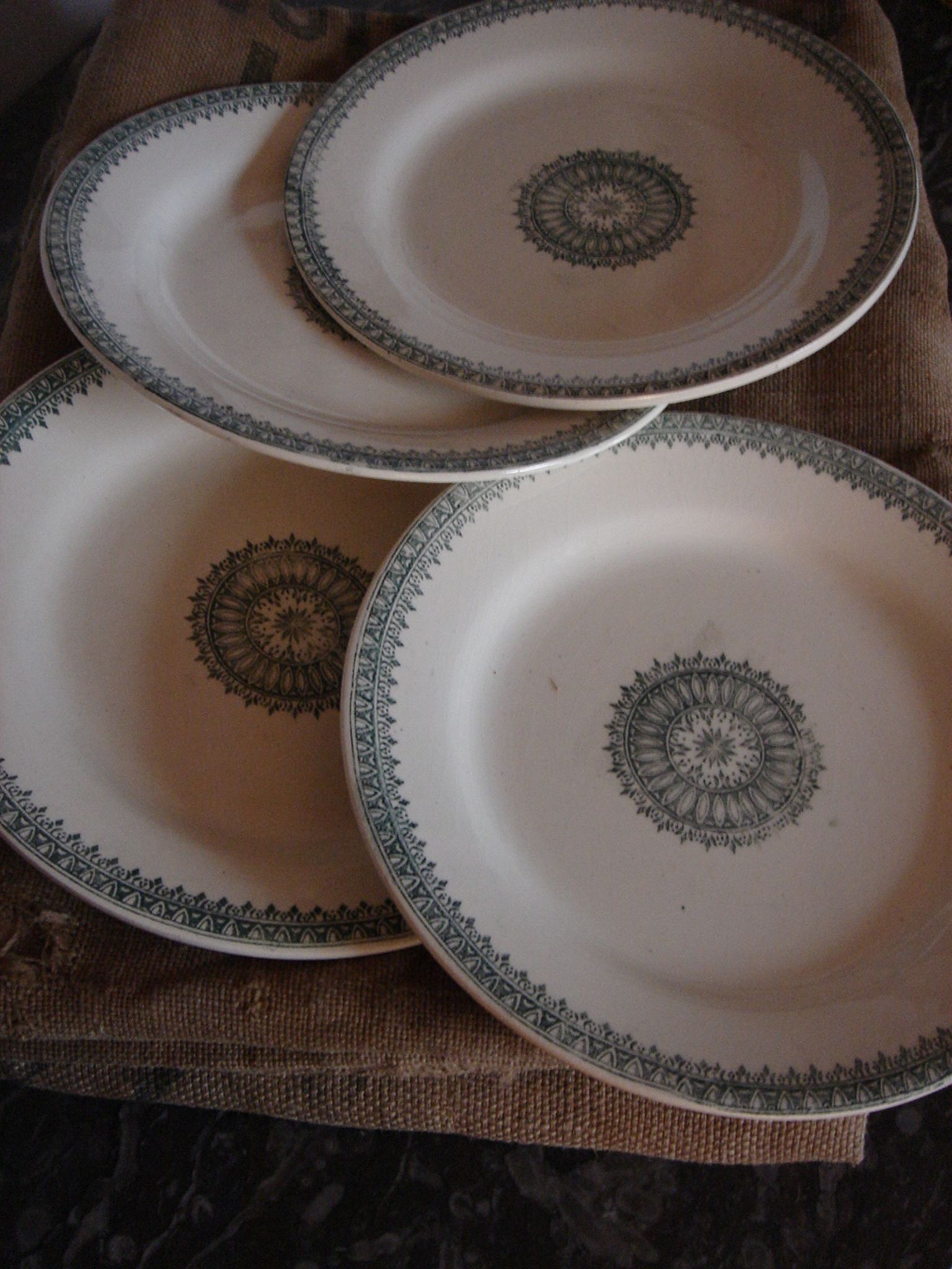 Set of 4 plates flat Creil and Montereau land of railway 1884-1920