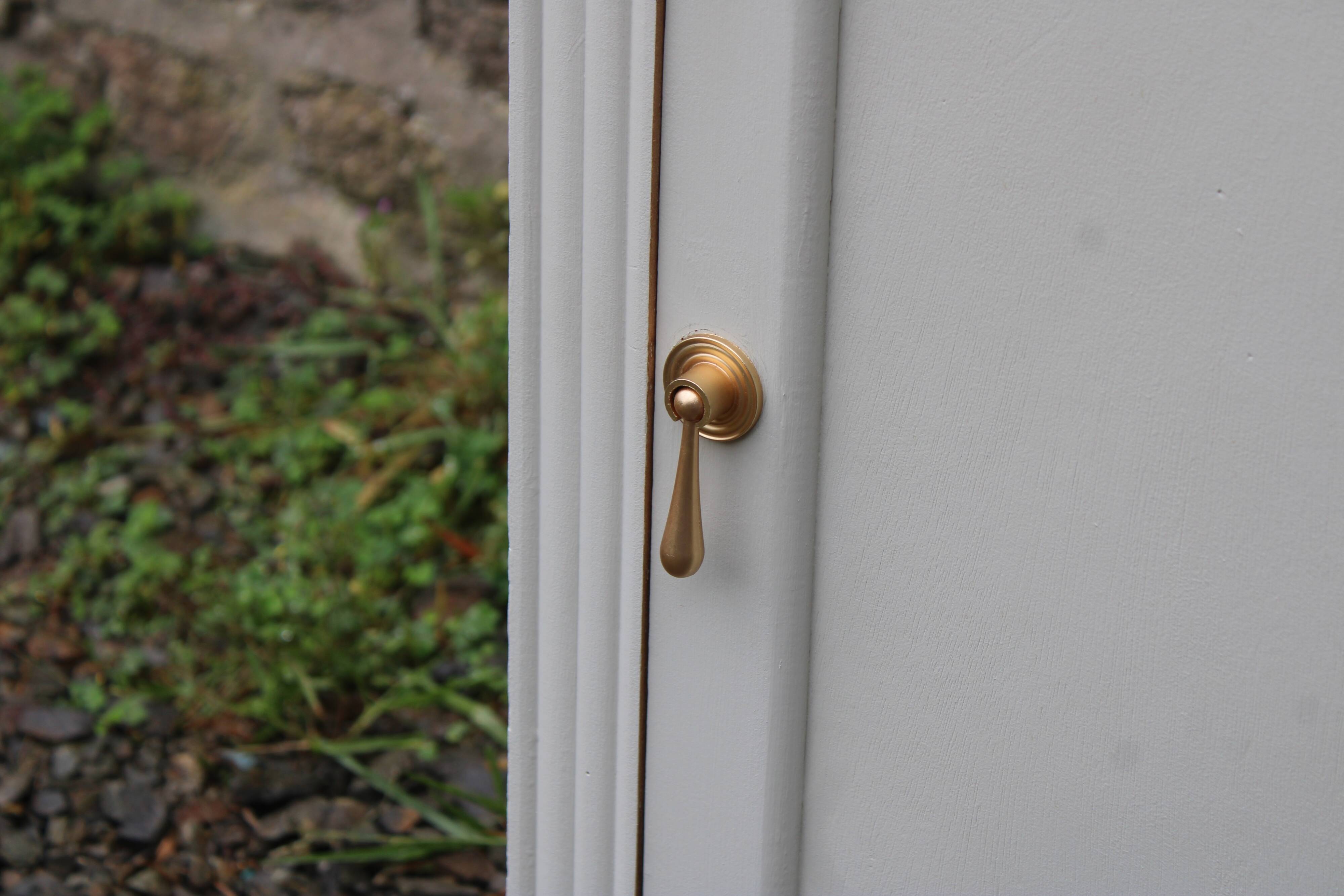 Small buffet or vintage jam maker