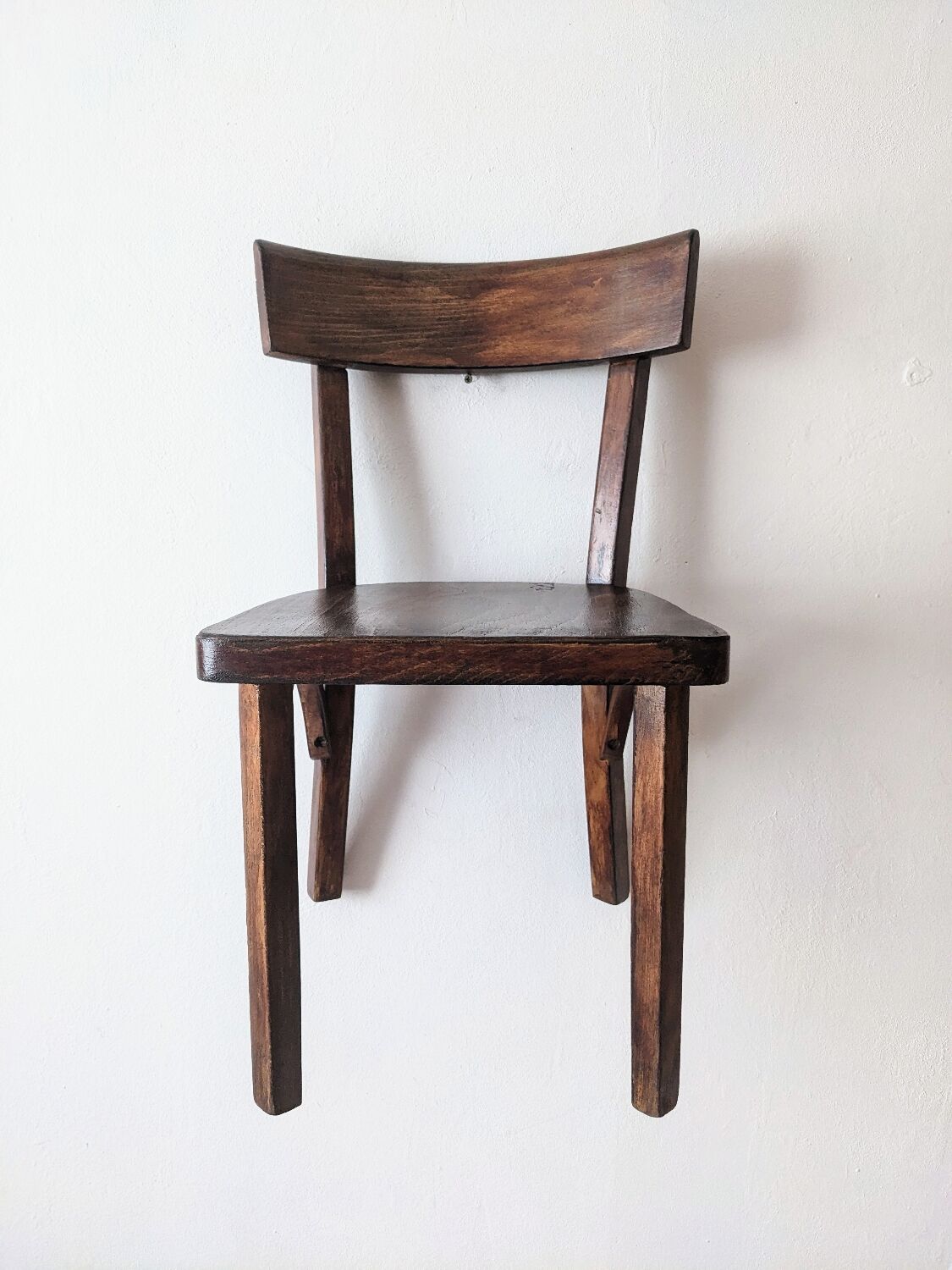 Baumann children's wooden chair