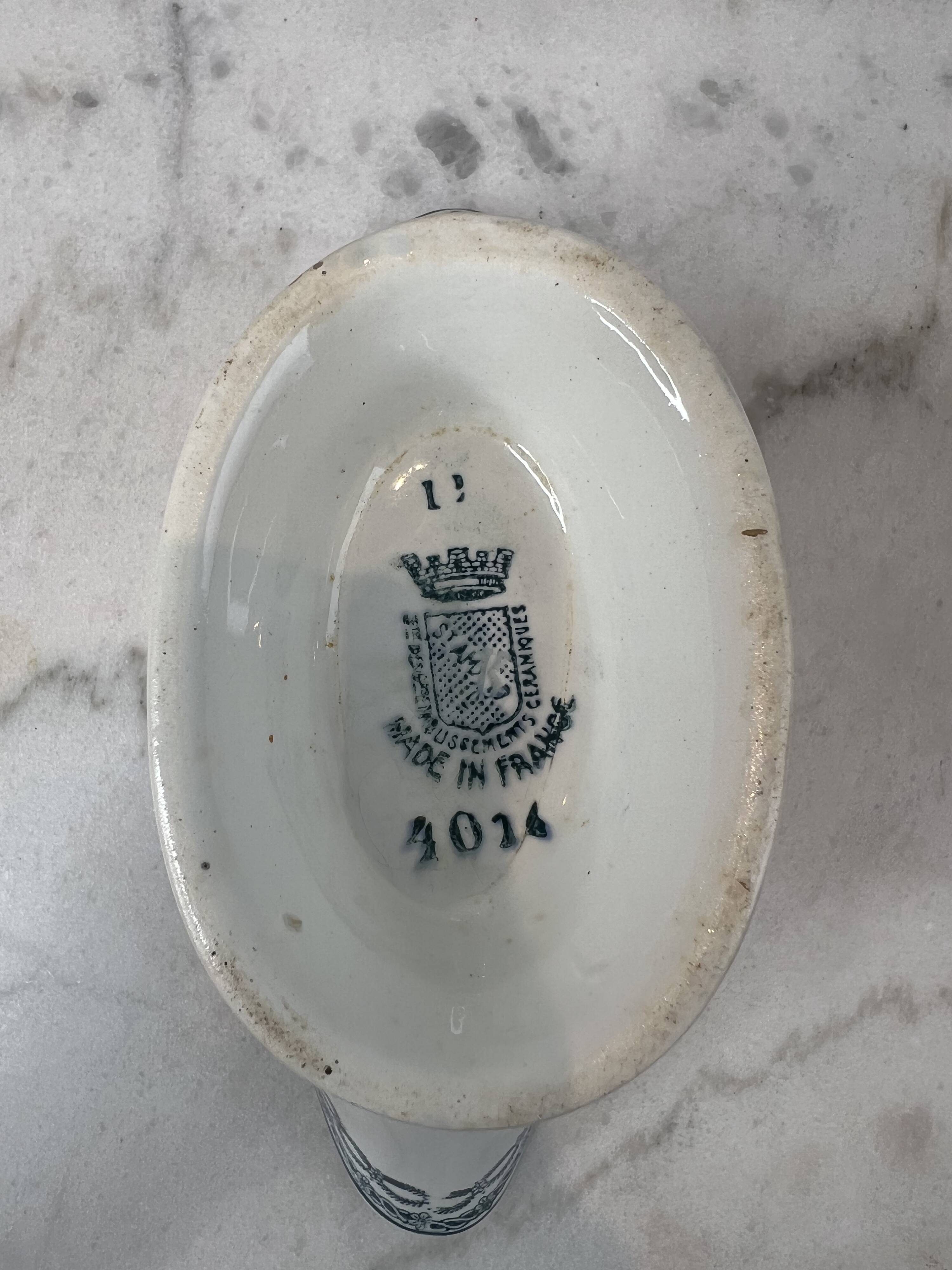 Ironstone sauce boat Saint-Amand