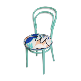 Former bistro chair redesigned