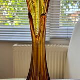 Vase soliflore en verre soufflé ambré vintage