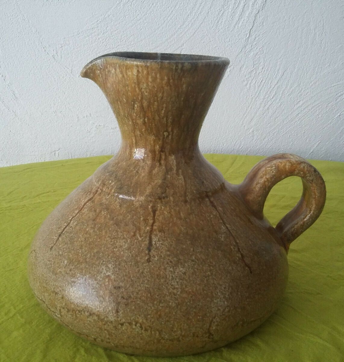Carafe, Accolay jug in sandstone