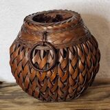Vintage rattan pot