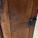 Rare petit buffet en noyer fin xviie début xviiie siècle