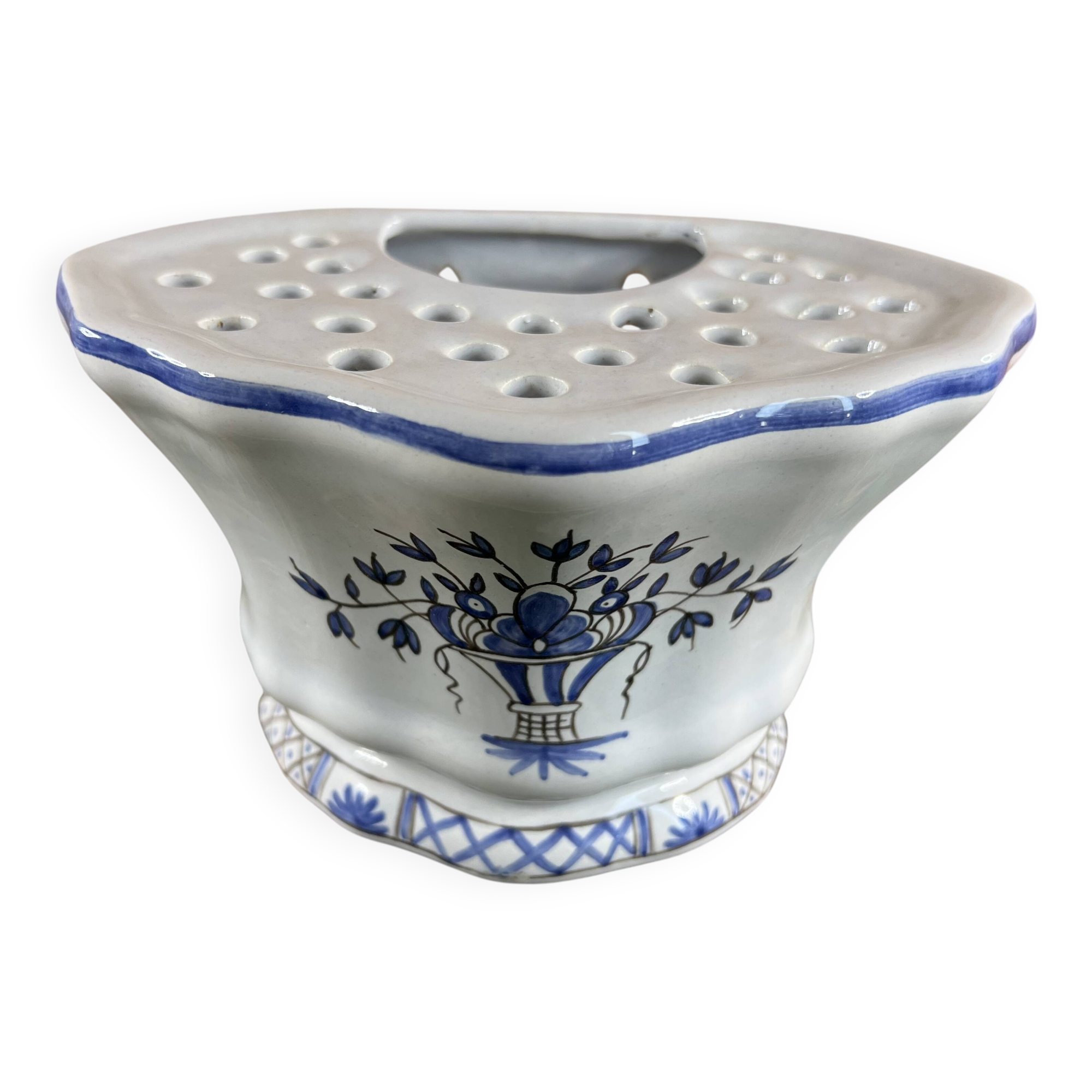 Handcrafted earthenware bouquet from the Monasteries of Bethlehem, blue decor