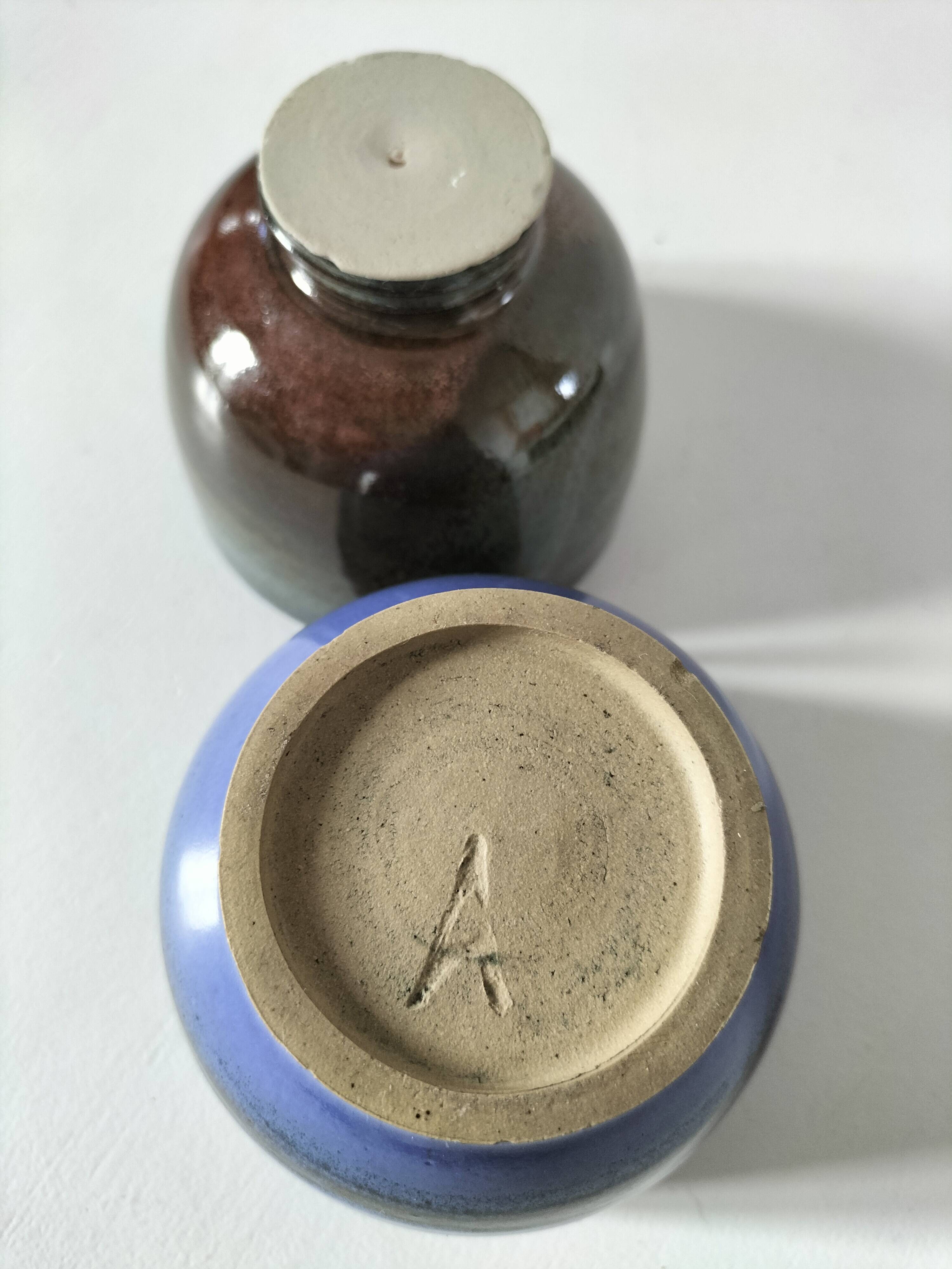 Duo de gobelets en grès émaillé bleu et vert