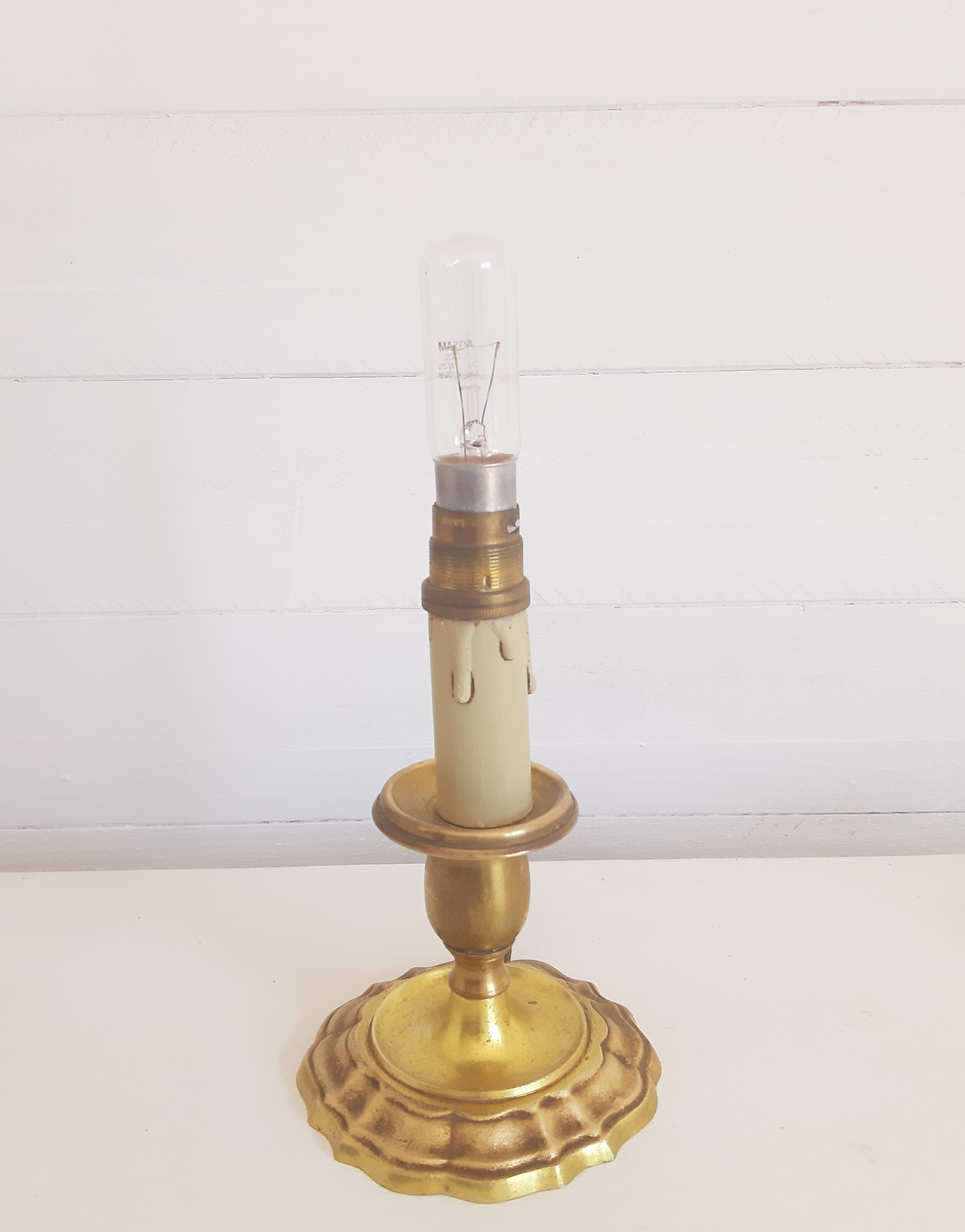 Brass lamp foot