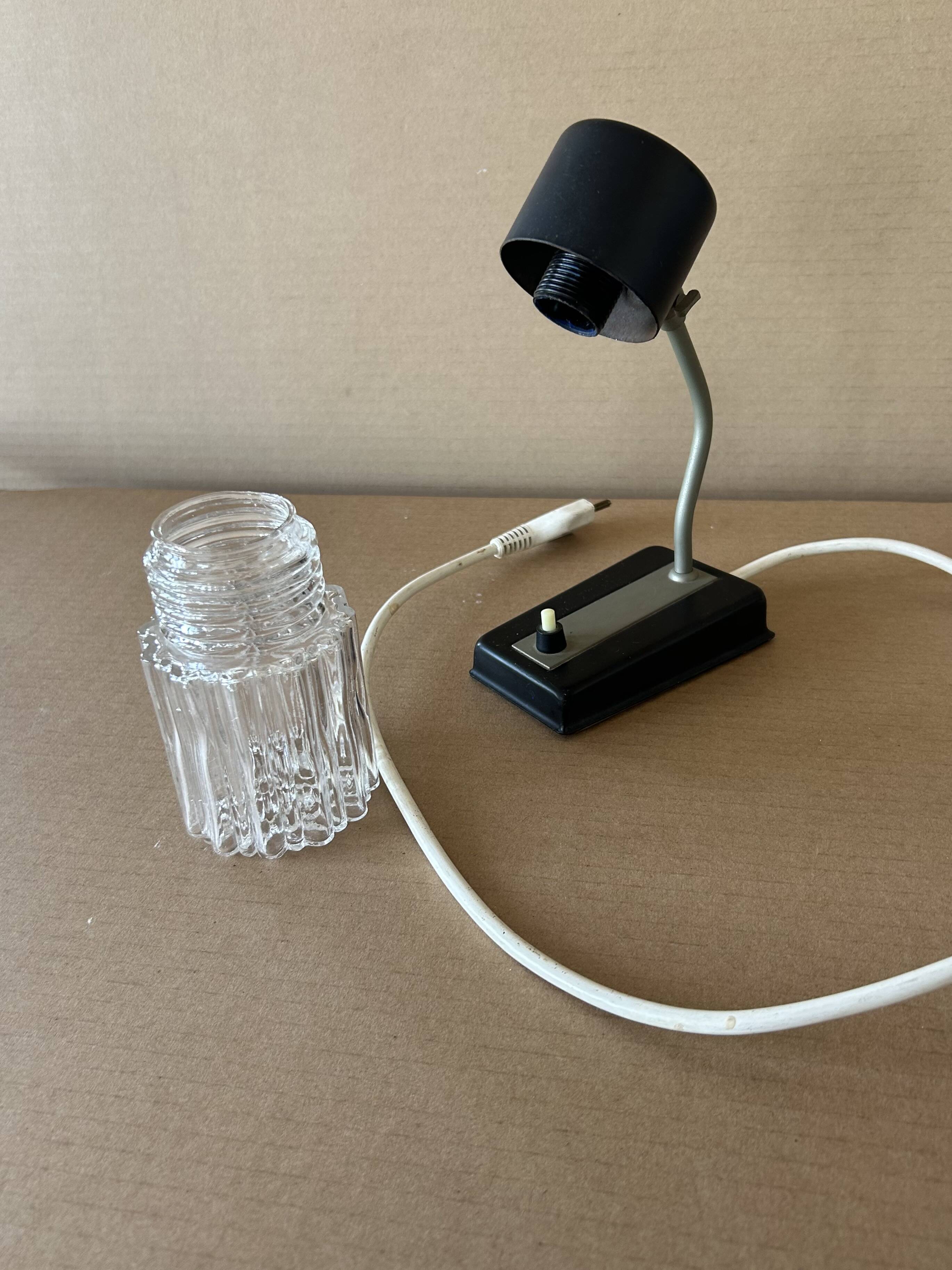 Small adjustable table lamp Art Deco