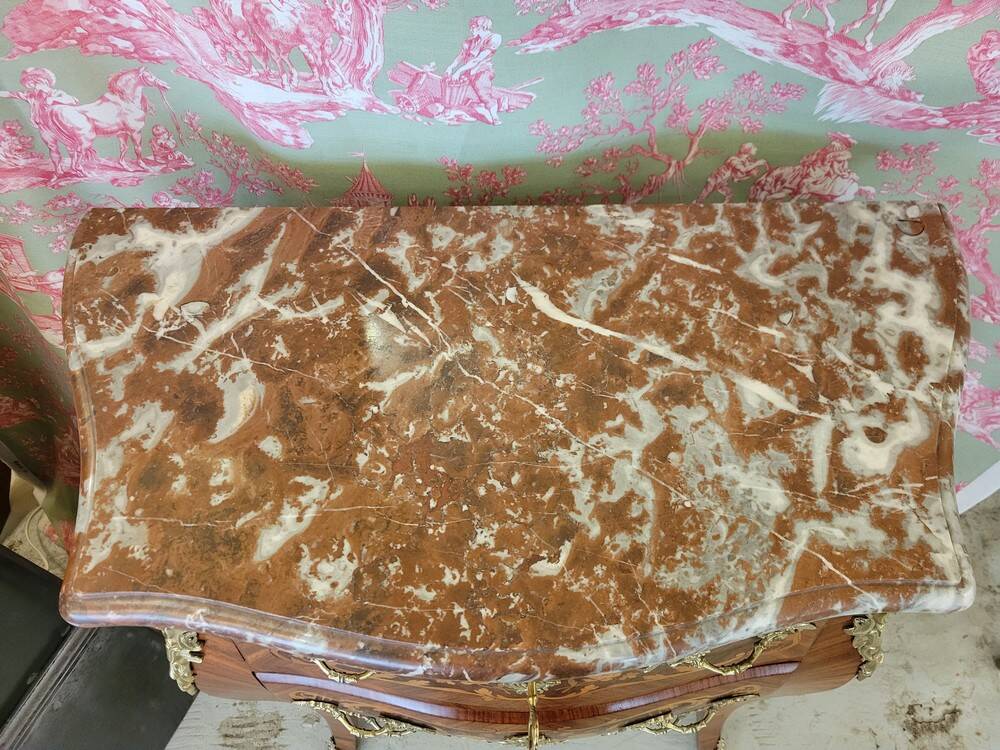 Petite commode Louis XV