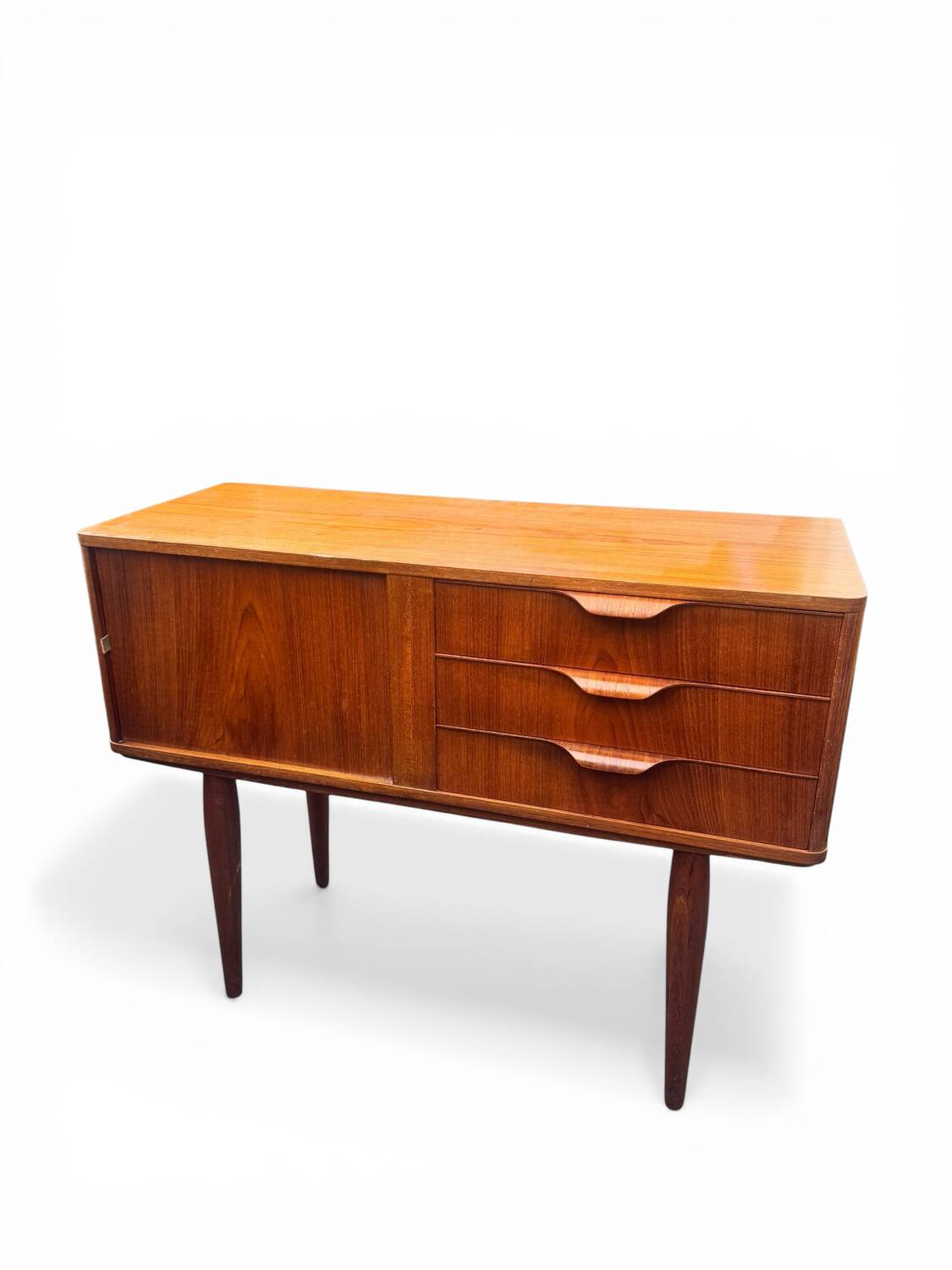 Small chest of drawers / Danish sideboard teak Aksel Kjersgaard Scandinavian