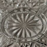 Plat en verre taillé