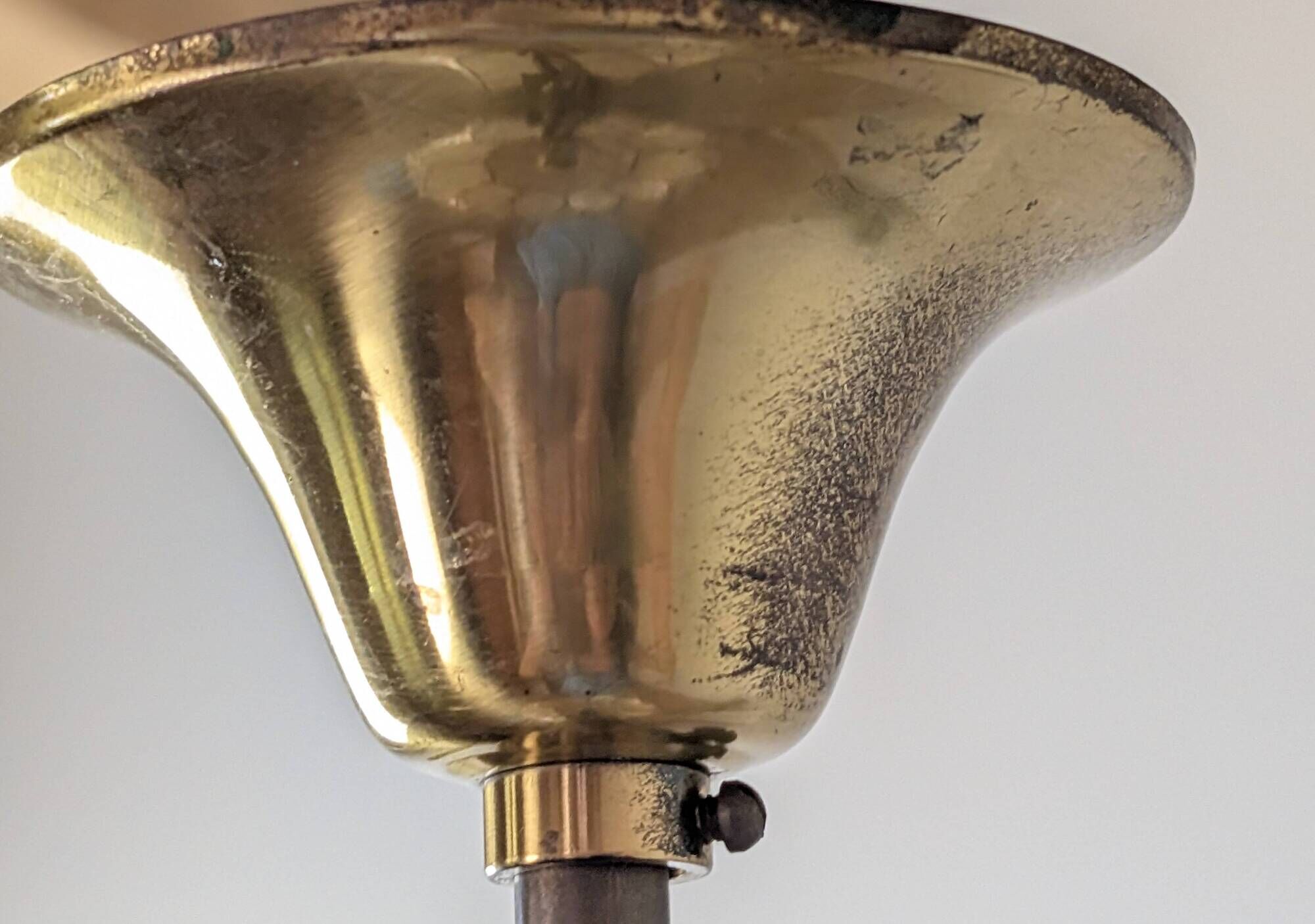 Pair of Lotus mother-of-pearl pendant lights