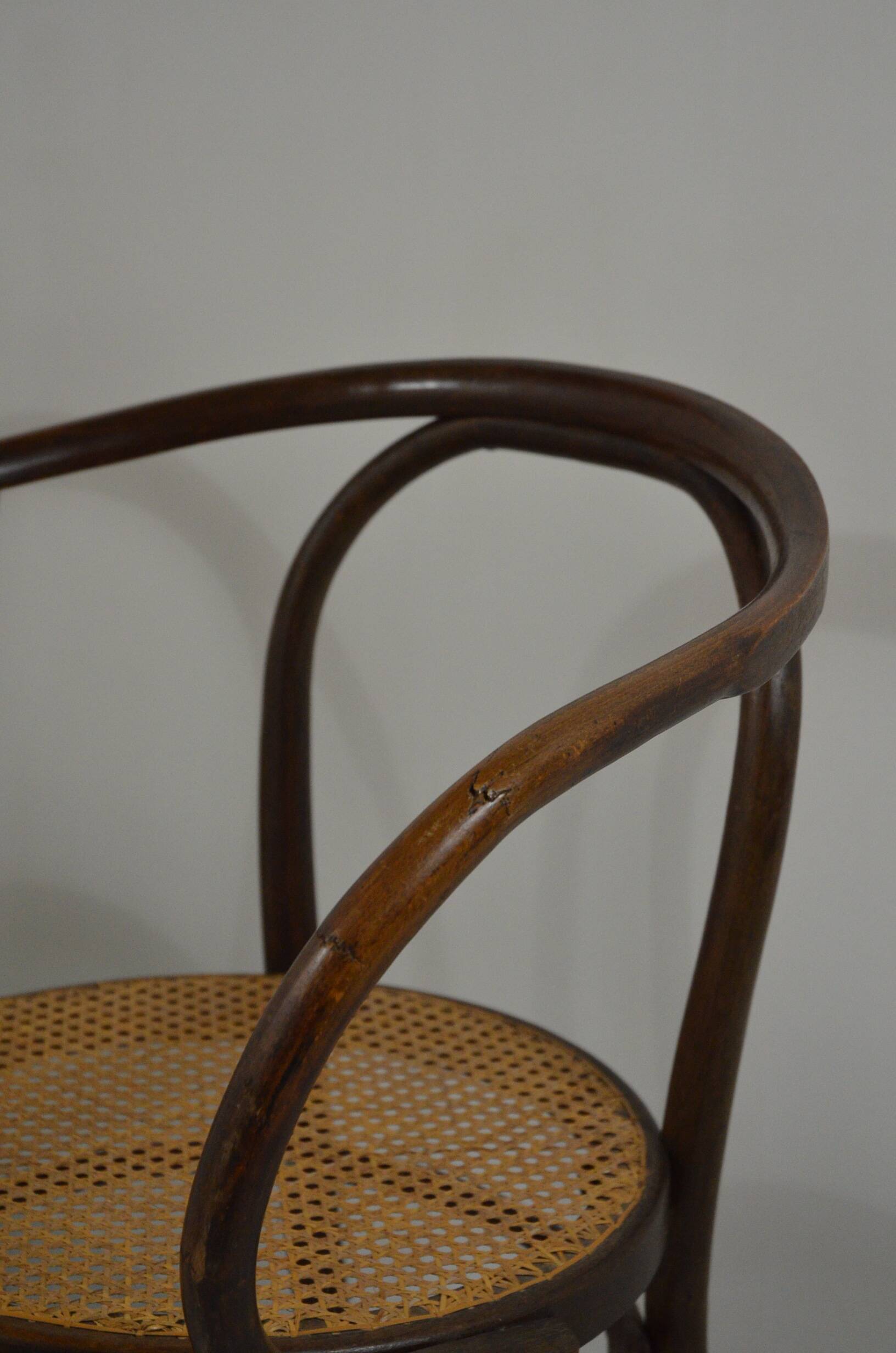 Pair of Thonet armchairs mod. 209 known as Le Corbusier