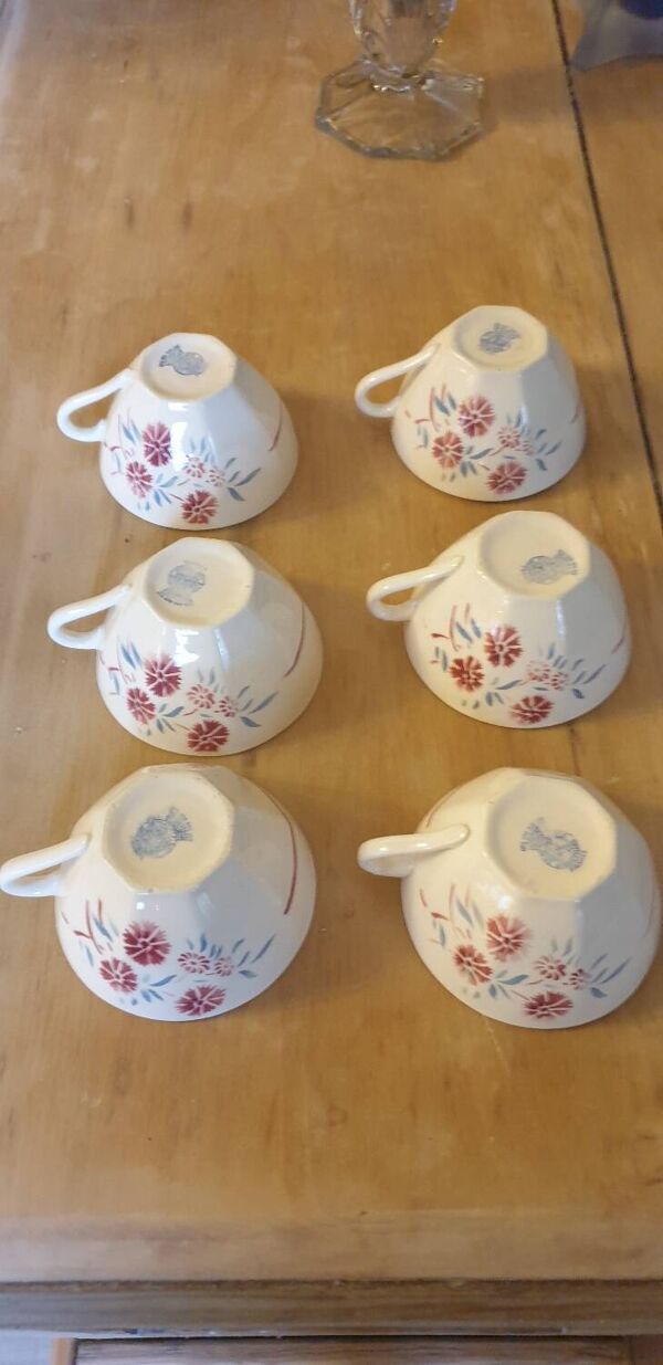 Service à café ou thé demi porcelaine Badonviller