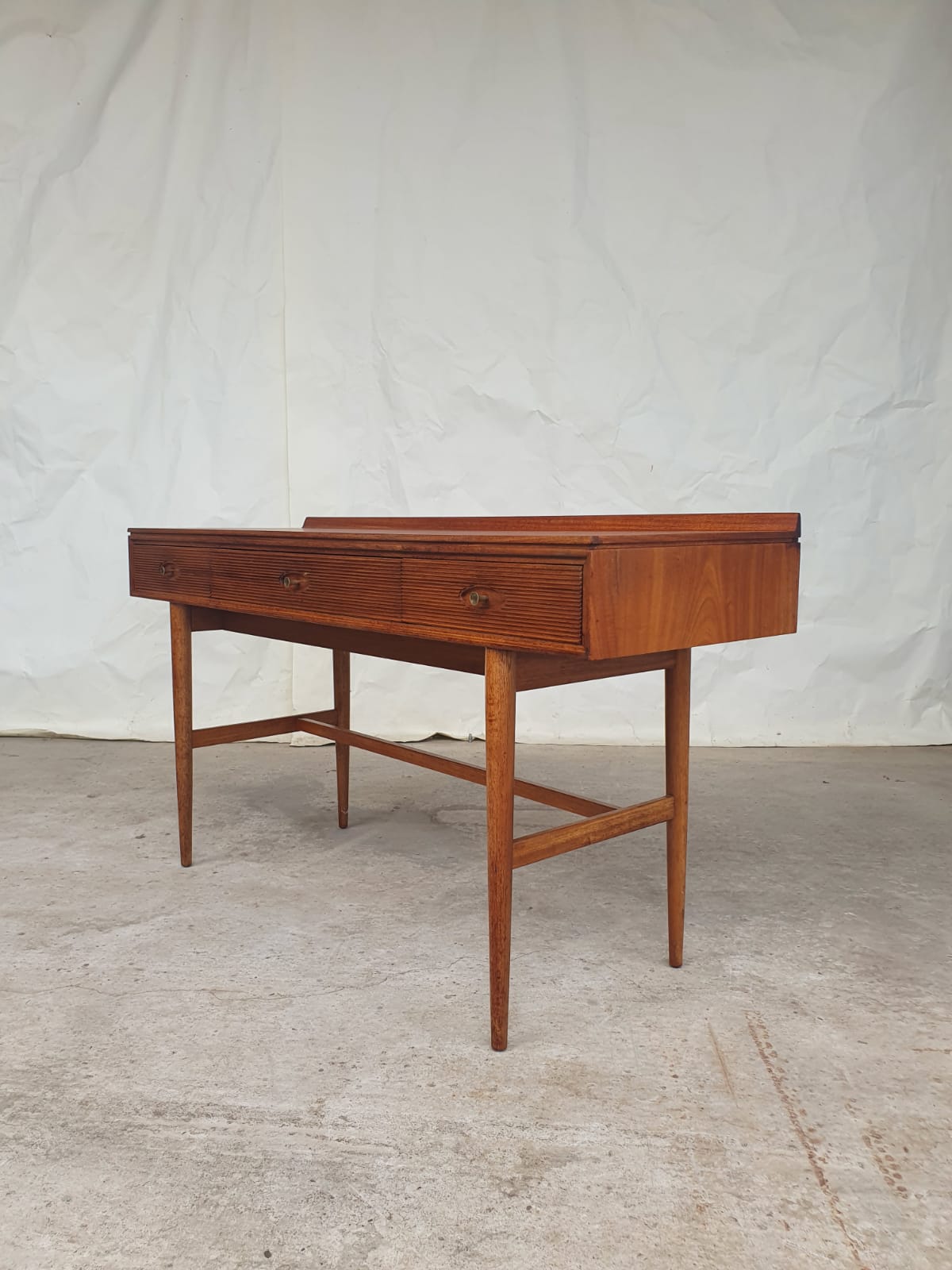 Mid century desk by Archie Shine