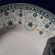 Plat ovale en faïence de Saint Amand et Hamage Terre de fer modèle Marceau L 33,5 cm