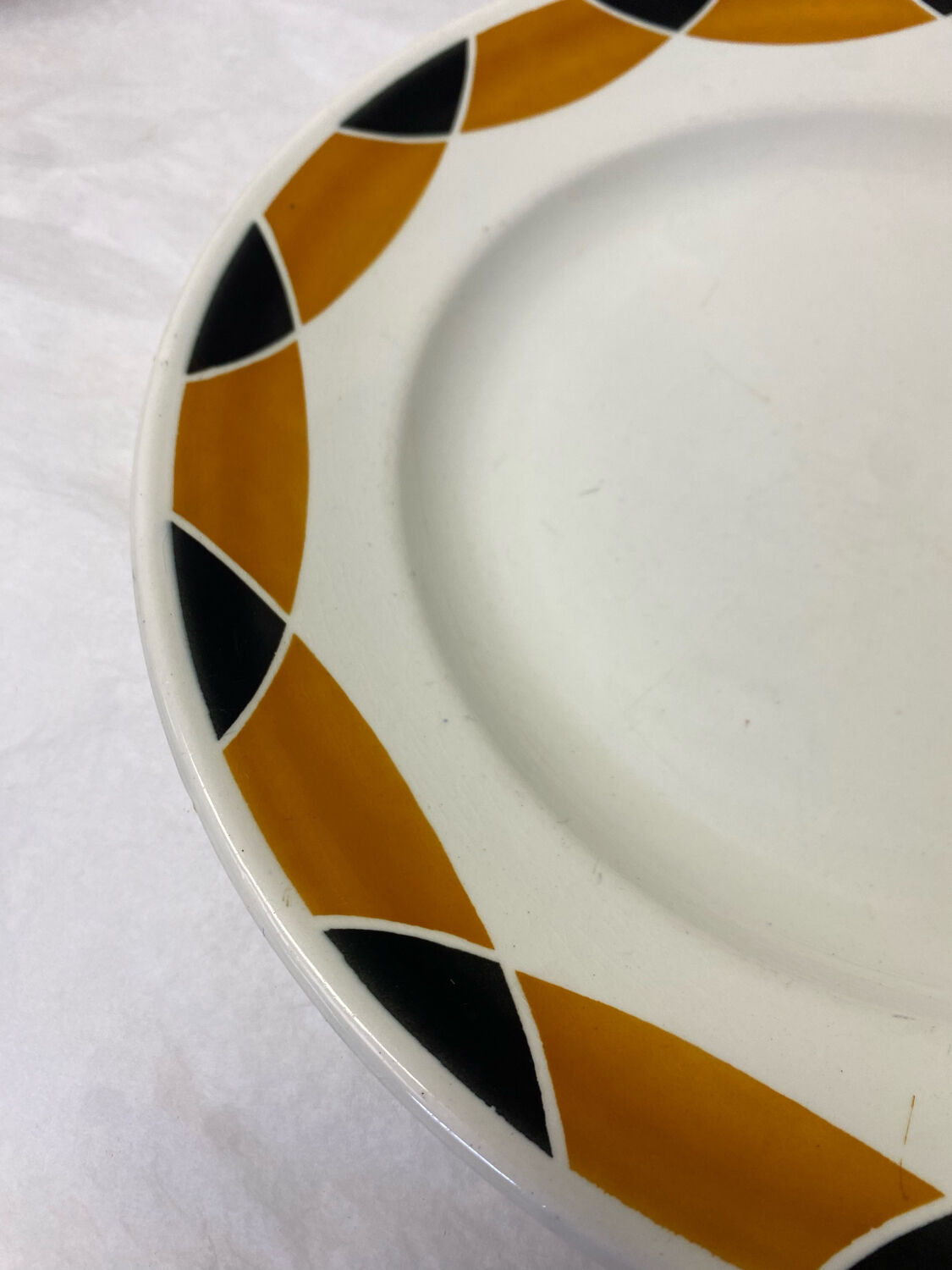 Vintage serving dish Badonviller Henri