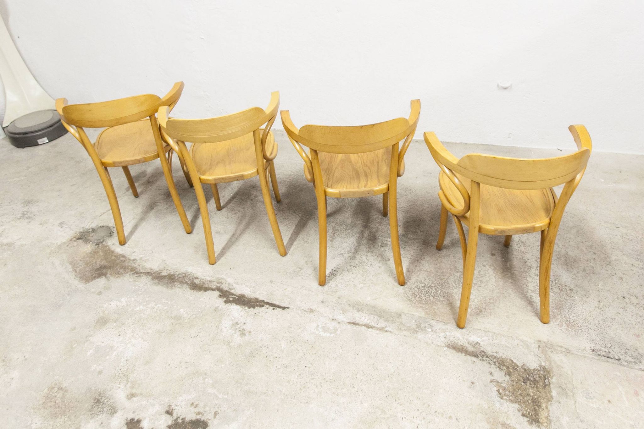Set of 4 bistro armchairs with armrests from the 1960s.