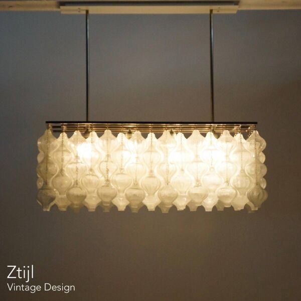 Lampe suspendue Tulipan avec 162 éléments en verre, Autriche années 1960   Objet unique