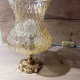 Lampe de table en bronze et verre ambré en pointe de diamant