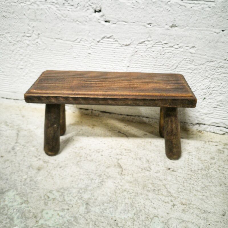 Wooden footrest