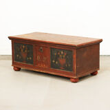 Antique Folk Art Painted bridal chest 1840