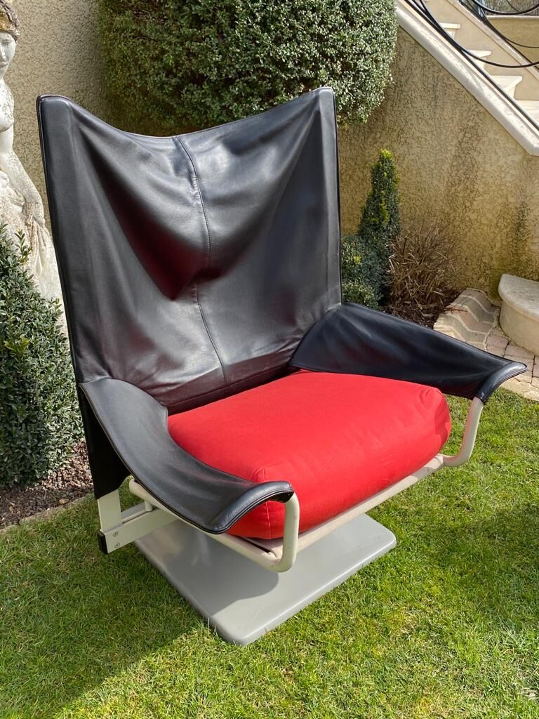 650 aeo Cassina armchair