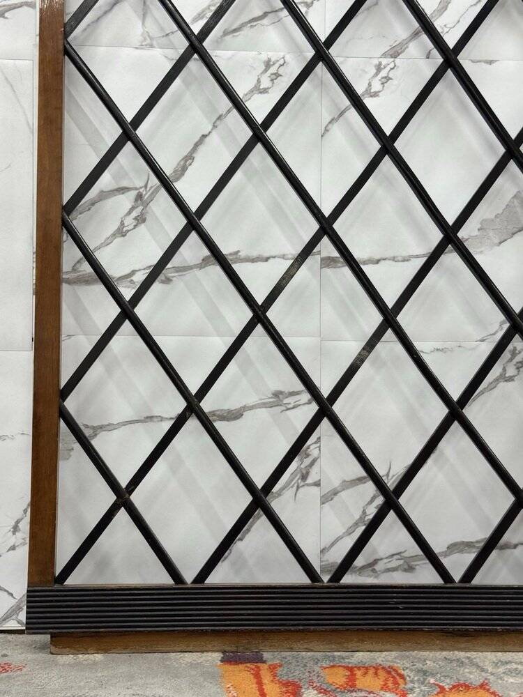 Porte-manteau mural de style Paolo Buffa, années 1950