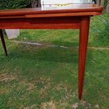 Table extensible vintage en teck