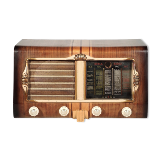 Vintage Bluetooth Radio: Reela – Hurricane of 1952