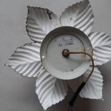 Flower wall lamp to restore