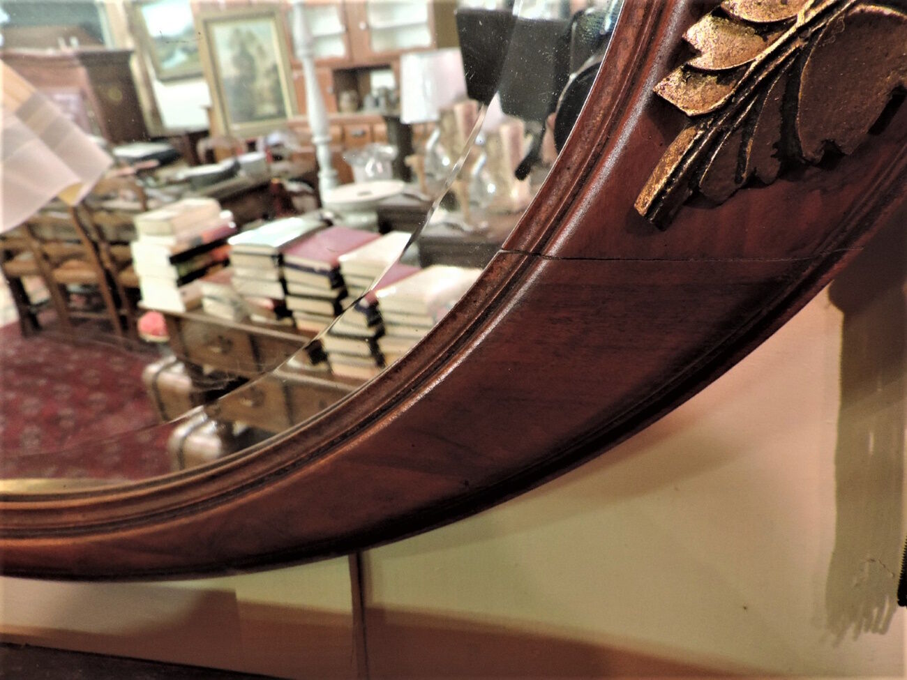 Oval mirror 25s 30s 64x45cm