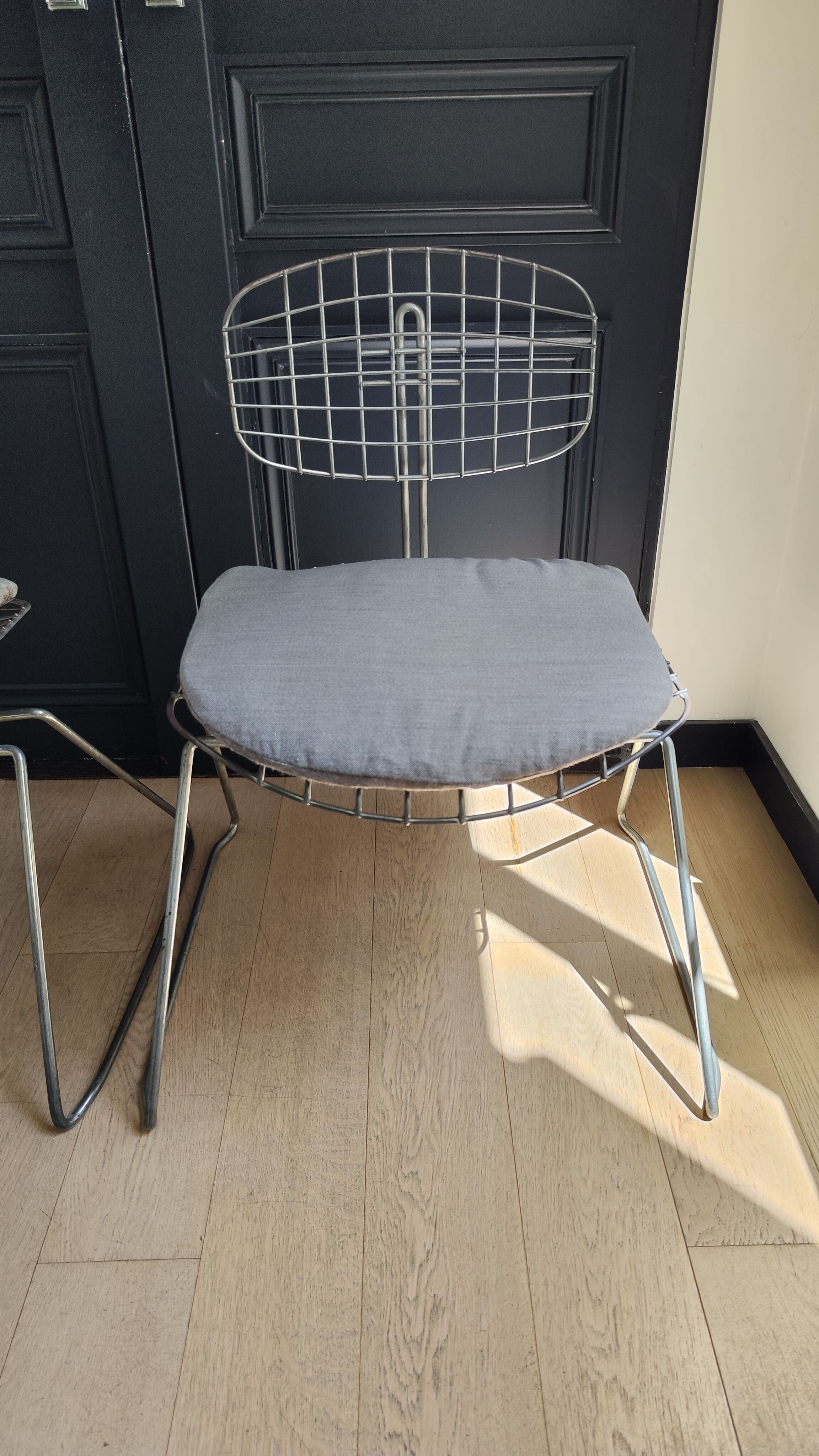 Beaubourg chairs in steel and fabrics by Michel Cadestin and Georges Laurent - 1976