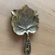 Cendrier en laiton forme feuille