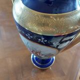 Covered vase