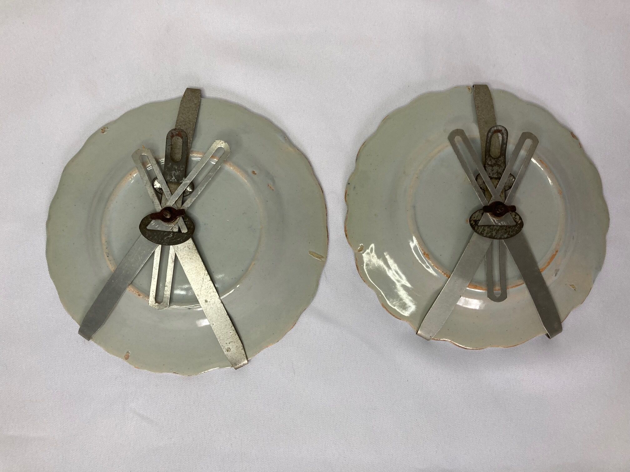 Old pair plates Breton HR Quimper early nineteenth