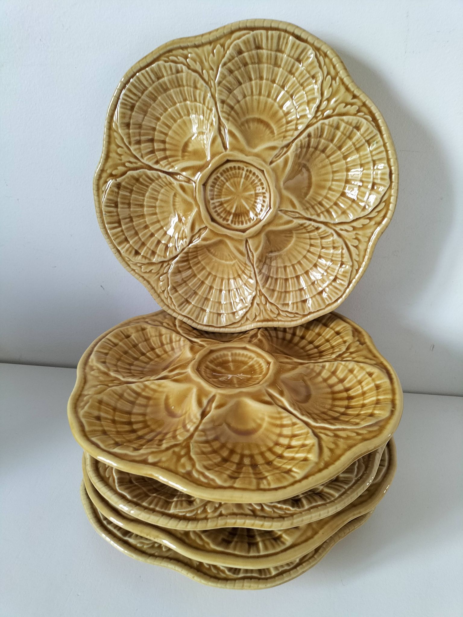 5 Sarreguemines caramel shell plates, 1950s