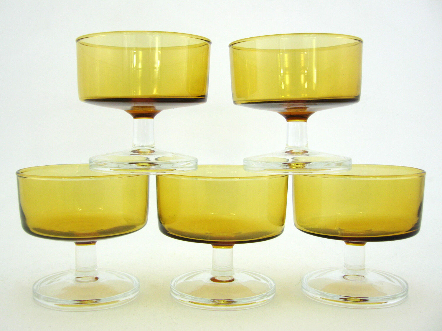 5 glasses of tempered glass champagne - amber yellow color - Cavalier Luminarc France - vintage year old