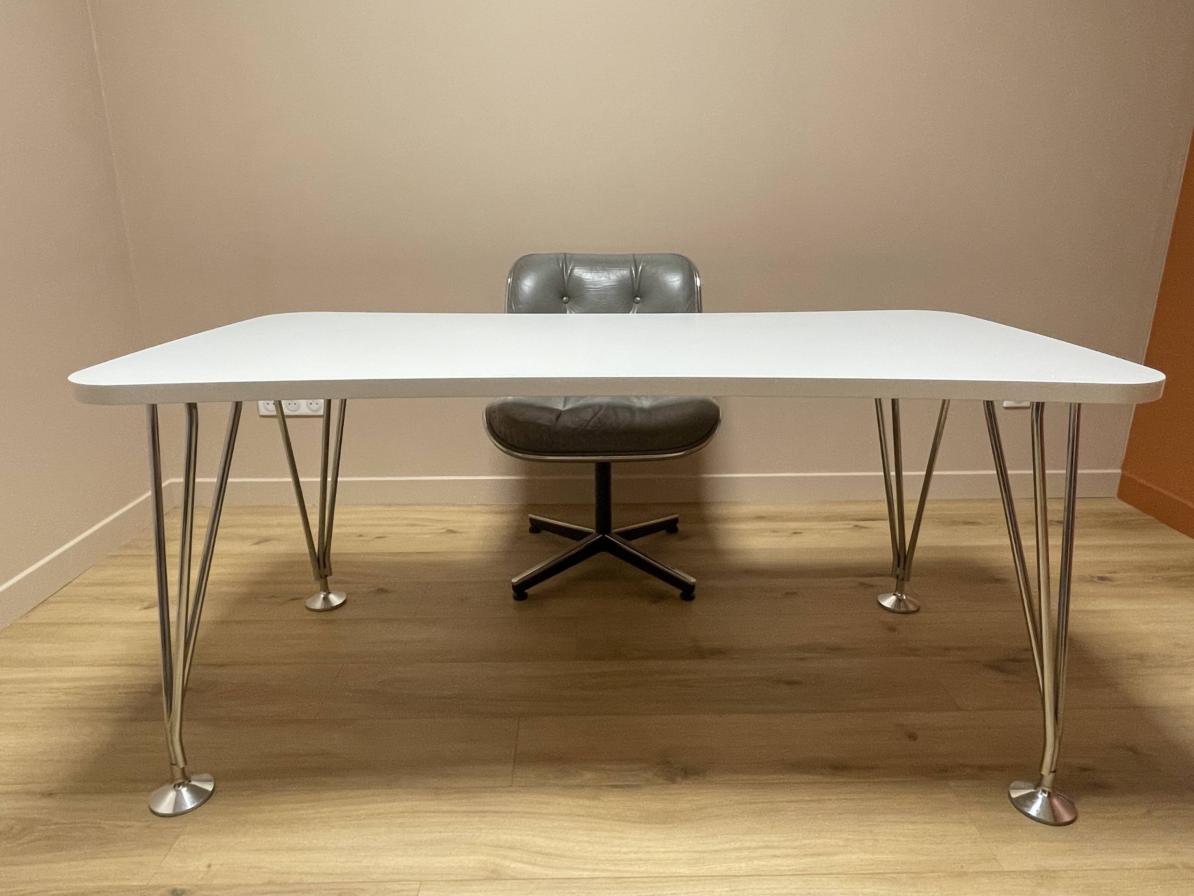 Spoon vintage office chair by Kartell