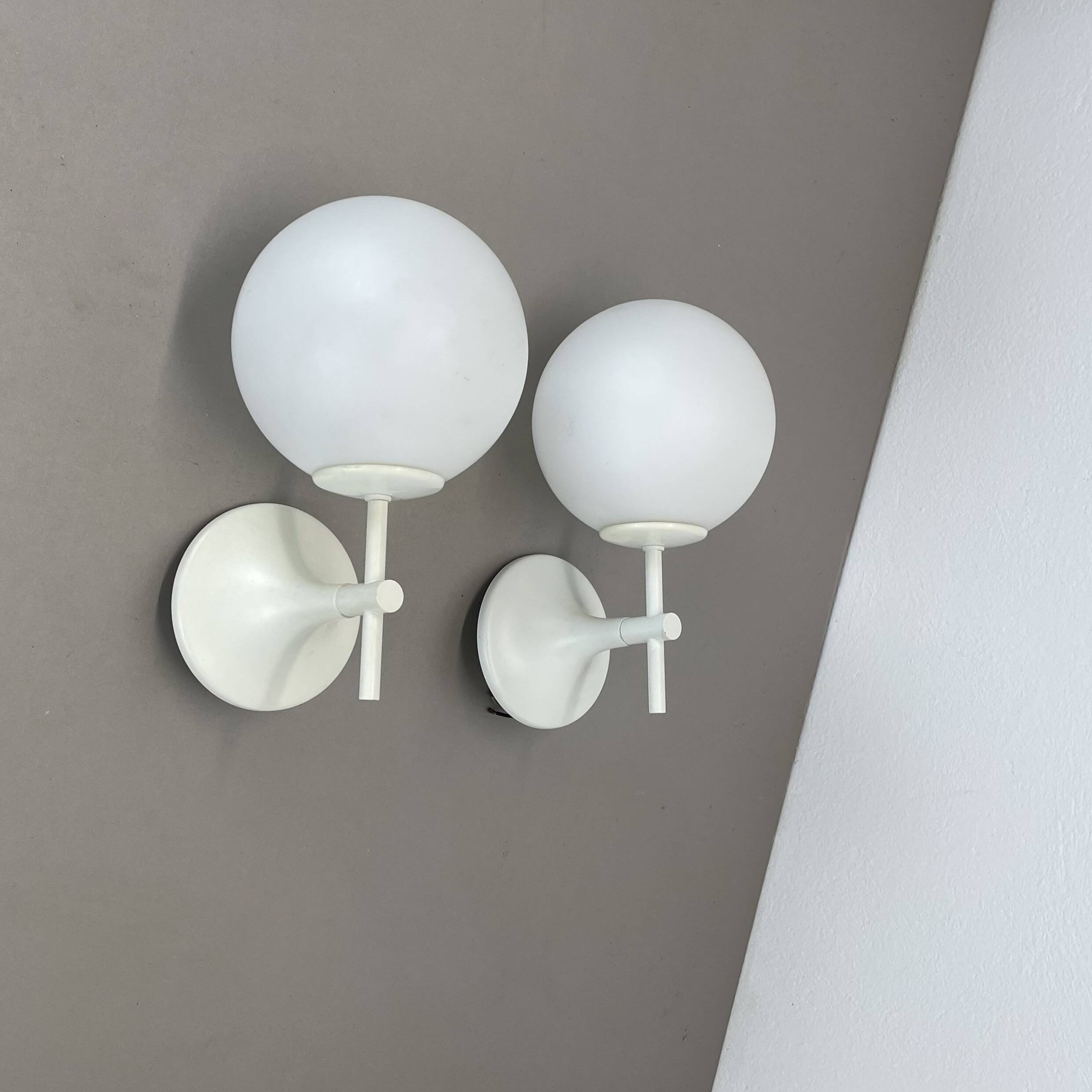 Set of Two white Ball Wall Lights by E. R. NEELE for Temde, Switzerland, 19