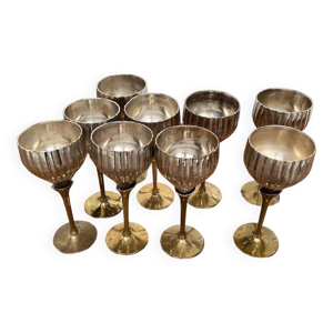 9 verres ancien en métal