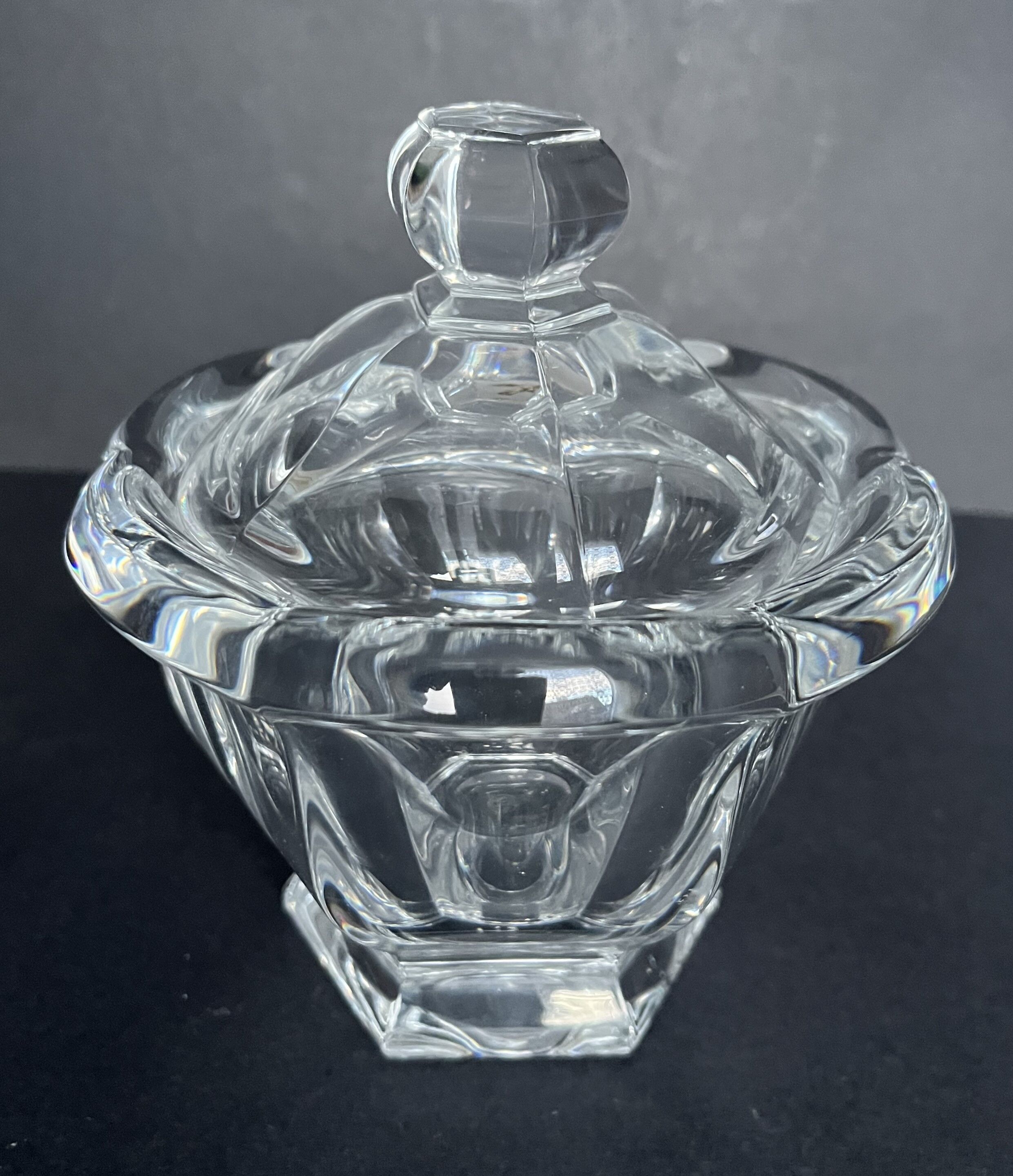 Baccarat crystal dredder