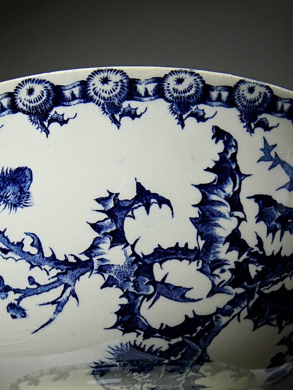 Antique cup 1890-1910 opaque porcelain ironstone Gien Chardons model