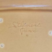 Grand plat ovale en faïence émaillée vintage Saint-Clément