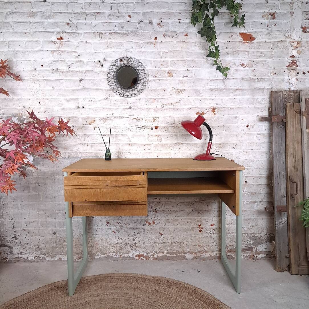 Wood desk