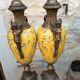 Paire de grands vases couverts - 60cm - faïence jaune