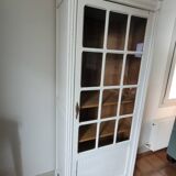 Armoire parisienne bonnetière vitrée